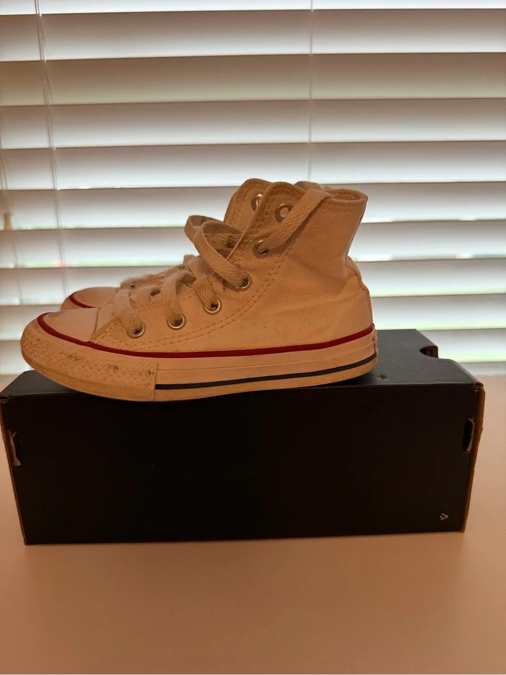 Converse Toddler High Top Sneakers in Off-White with Red Accent